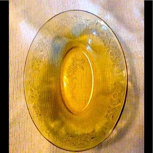 Vintage Federal glass Cabbage Rose amber bowl